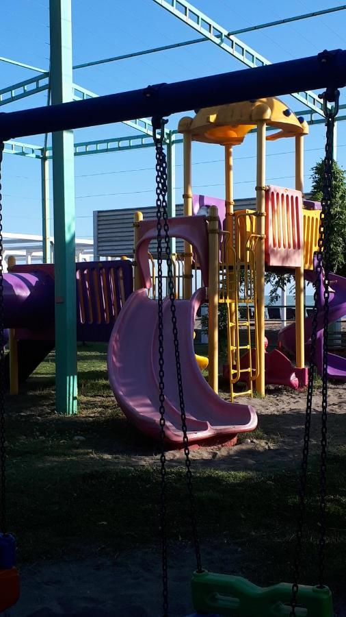 Домики У Лизы Под Ключ Pizunda Exterior photo